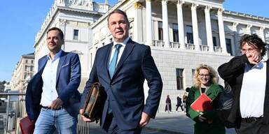 Sondierungsgespr&auml;che: "Intensiver" Poker im Koalitions-Krimi