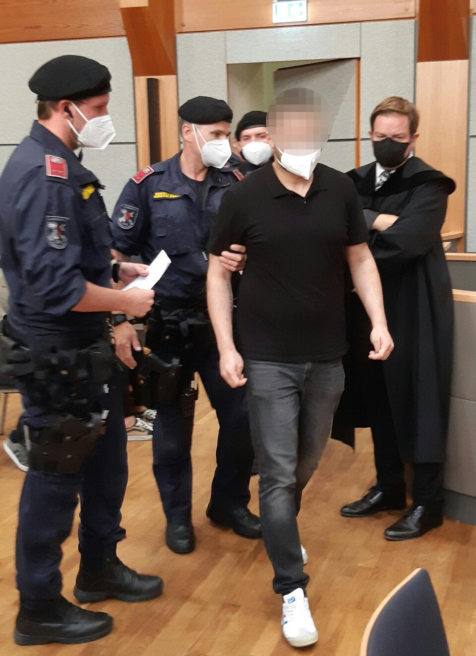 Nach Horror-Tat: Ehemann vor Gericht geständig