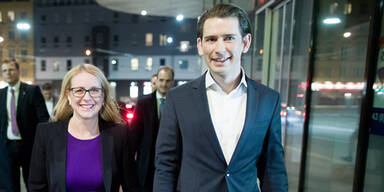 Kurz und Schramb&ouml;ck besuchen Abu Dhabi