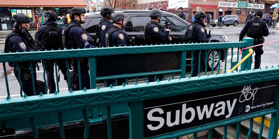 Ganz New York jagt U-Bahn-Schützen
