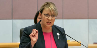 Sabine Scheffknecht