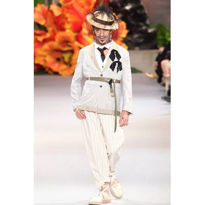 Paris Fashion Days, Precollections F/S 2011