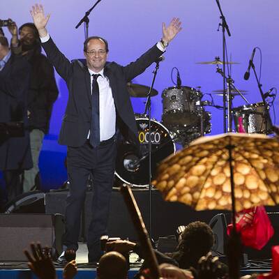 Hollande sticht Sarkozy aus