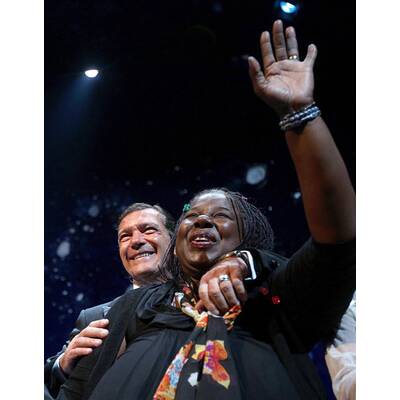 Red Ribbon Celebration Concert