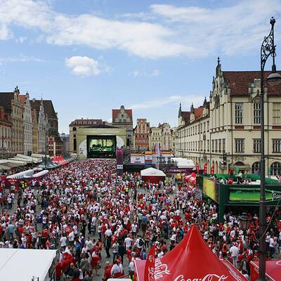 So feiert Warschau die Eröffnung der Fußball-EM 2012