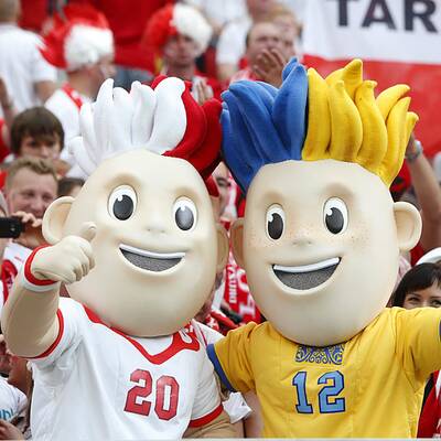 So feiert Warschau die Eröffnung der Fußball-EM 2012