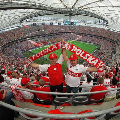 So feiert Warschau die Eröffnung der Fußball-EM 2012