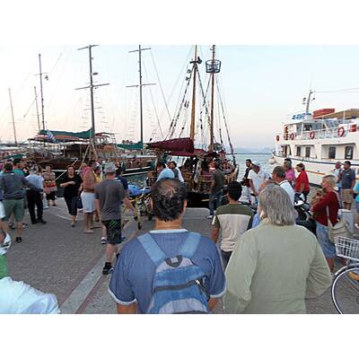 Explosion auf Touristenboot: Ein Toter