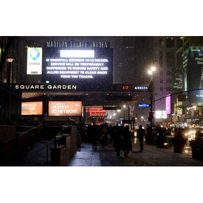 US-Schneesturm legt Ostküste lahm 
