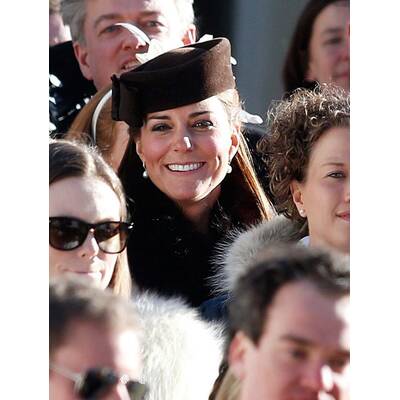Herzogin Kate besucht Hochzeit ihrer Freundin 