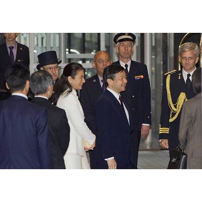 Máxima wird Königin: Japanisches Kronprinzenpaar in Amsterdam eingetroffen