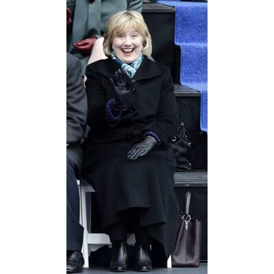 Hillary Clinton  zeigt sich mit Ponny zu Neujahr in New York 