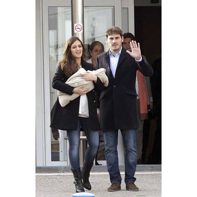Fußballstar Iker Casillas holt Baby Martin aus dem Spital