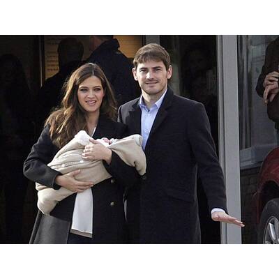 Fußballstar Iker Casillas holt Baby Martin aus dem Spital