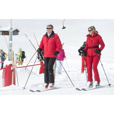 Holländische Königsfamilie startete bei Sonnenschein in Lech-Urlaub 