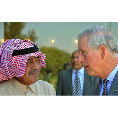Prinz Charles: Schwerttanz in Saudi-Arabien