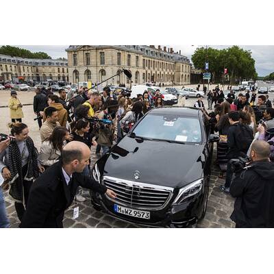 Kim Kardashians Ankunft in Versailles zum Auftakt der Hochzeit