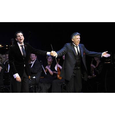 Gery Keszler, Ricky Martin & Co. beim Red Ribbon Konzert