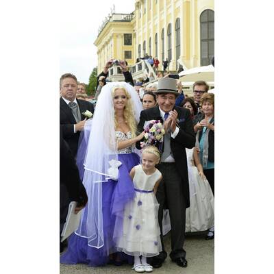 Lugner-Hochzeit: Wählen Sie Ihr Lieblingsfoto!