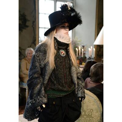 Chanel Metiers d'Art Collection 2014/15 Paris Salzburg