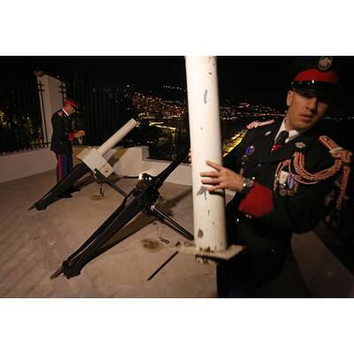 Charlènes Zwillinge: So feiert das Volk