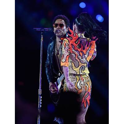 Katy Perry heizt beim Superbowl ein