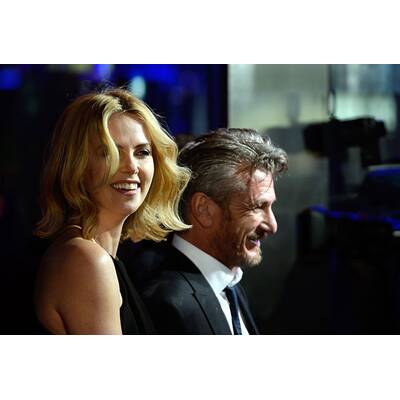 Charlize Theron & Sean Penn: Verliebt bei Filmpremiere