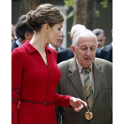 Königin Letizia strahlt neben Felipe