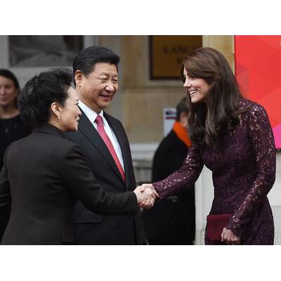 Herzogin Kate strahlt an Williams Seite