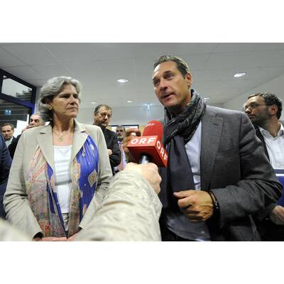 Strache ruft zur Sondersitzung