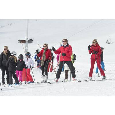 Holländische Königsfamilie startete bei Sonnenschein in Lech-Urlaub 