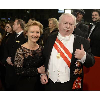 Die Gäste treffen am Opernball 2014 ein