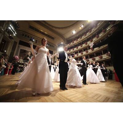 Die glamouröse Eröffnung des Wiener Opernballs 2014