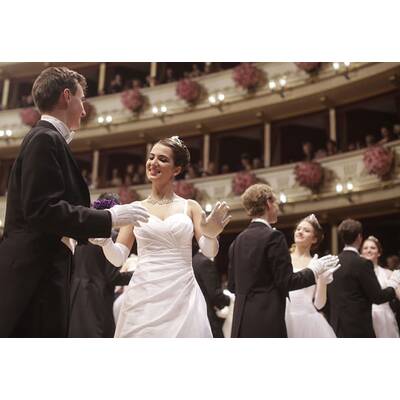 Die glamouröse Eröffnung des Wiener Opernballs 2014