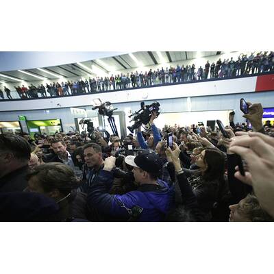 So jubelnd wurde Conchita Wurst empfangen