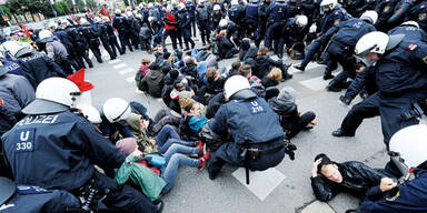 Baby-Lüge nach Krawall-Demos