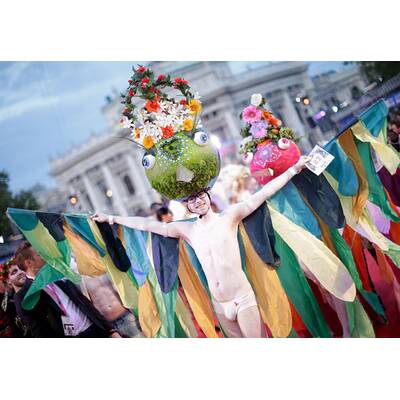 Life Ball 2014: Fantasievolle Kostüme & schrille Gäste