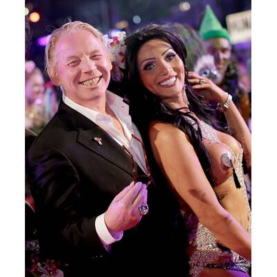 Die Stars treffen am roten Teppich des Life Ball 2014 ein