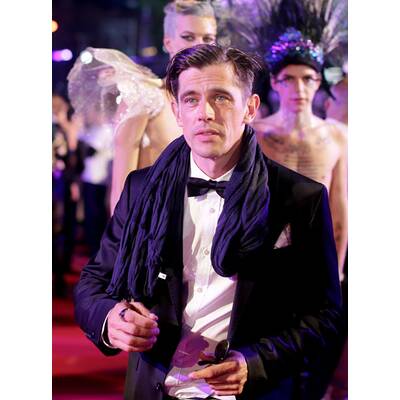 Die Stars treffen am roten Teppich des Life Ball 2014 ein