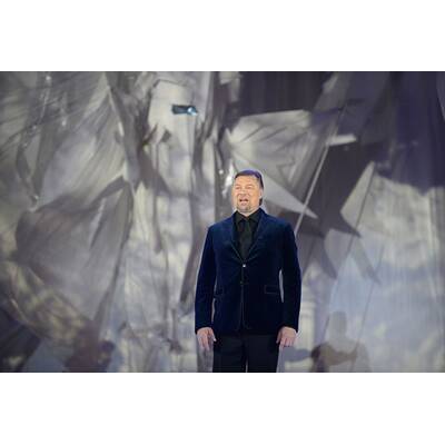 Stars und glamouröse Kostüme am Life Ball