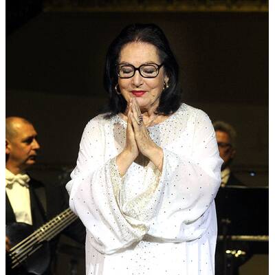 Nana Mouskouri: Ihre schönsten Bilder