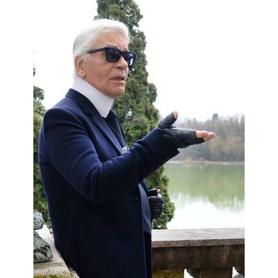 Chanel Metiers d'Art Collection 2014/15 Paris Salzburg