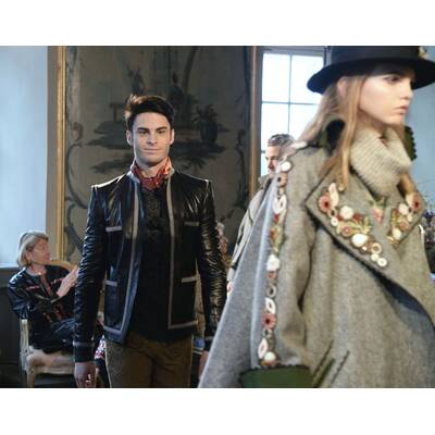 Chanel Metiers d'Art Collection 2014/15 Paris Salzburg