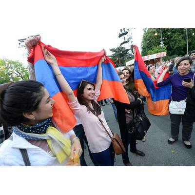Fashion Show im Eurovision Village am Rathausplatz