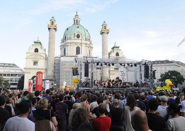 Popfest am Karlsplatz eröffnet