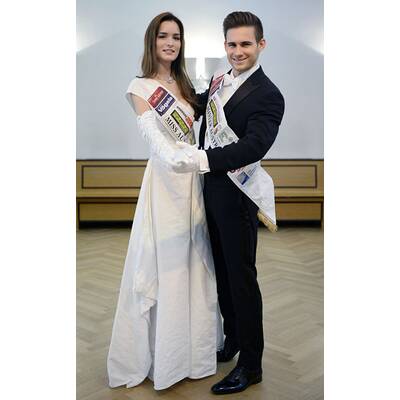 Opernball: Miss Austria zeigt ihr Kleid