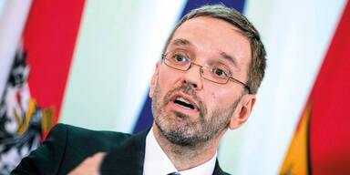 Kickl: "Nehmen von Bayern keinen einzigen Flüchtling"