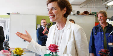 Rendi-Wagner Schickhofer