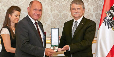 Laszlo K&ouml;ver Wolfgnag Sobotka