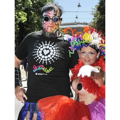 Tausende feiern Homosexuellen- und Transgender-Demo.